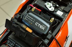How to charge a motorcycle battery