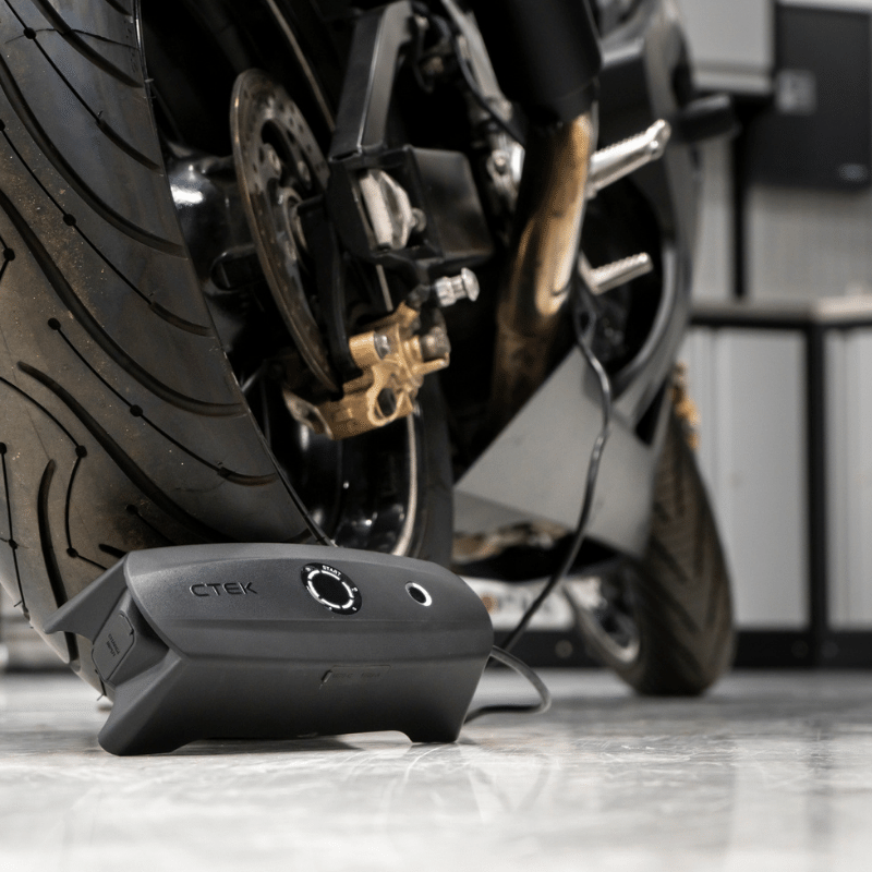 Chargeur de batterie autonome Ctek CS Free - Moto-Station